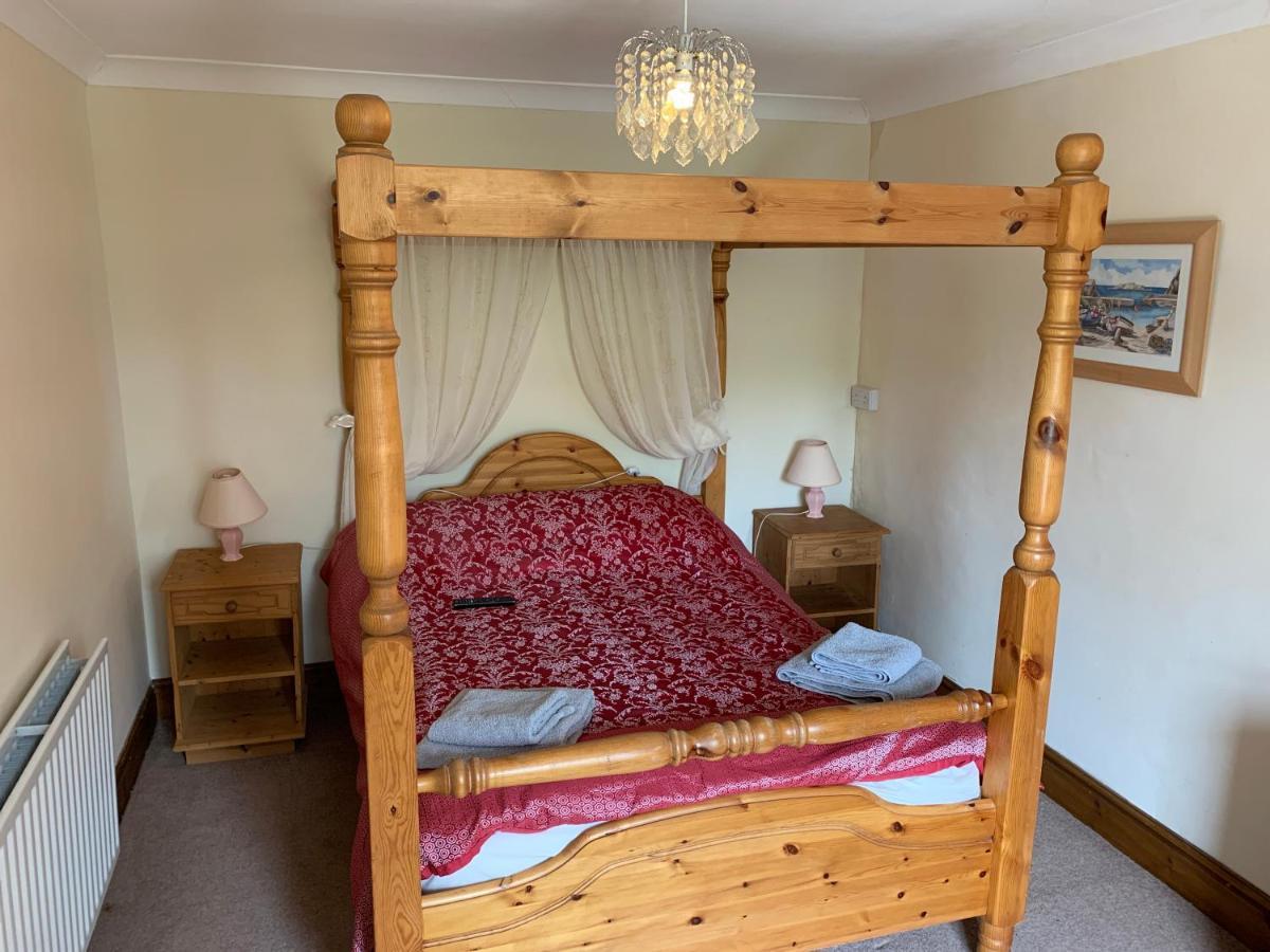 Longstone Farm Bed & Breakfast Helston Bagian luar foto